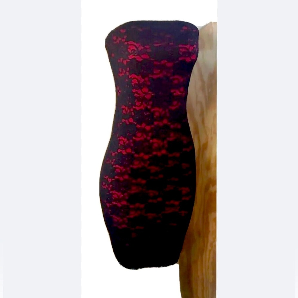 Black and Red Lace Express Dress